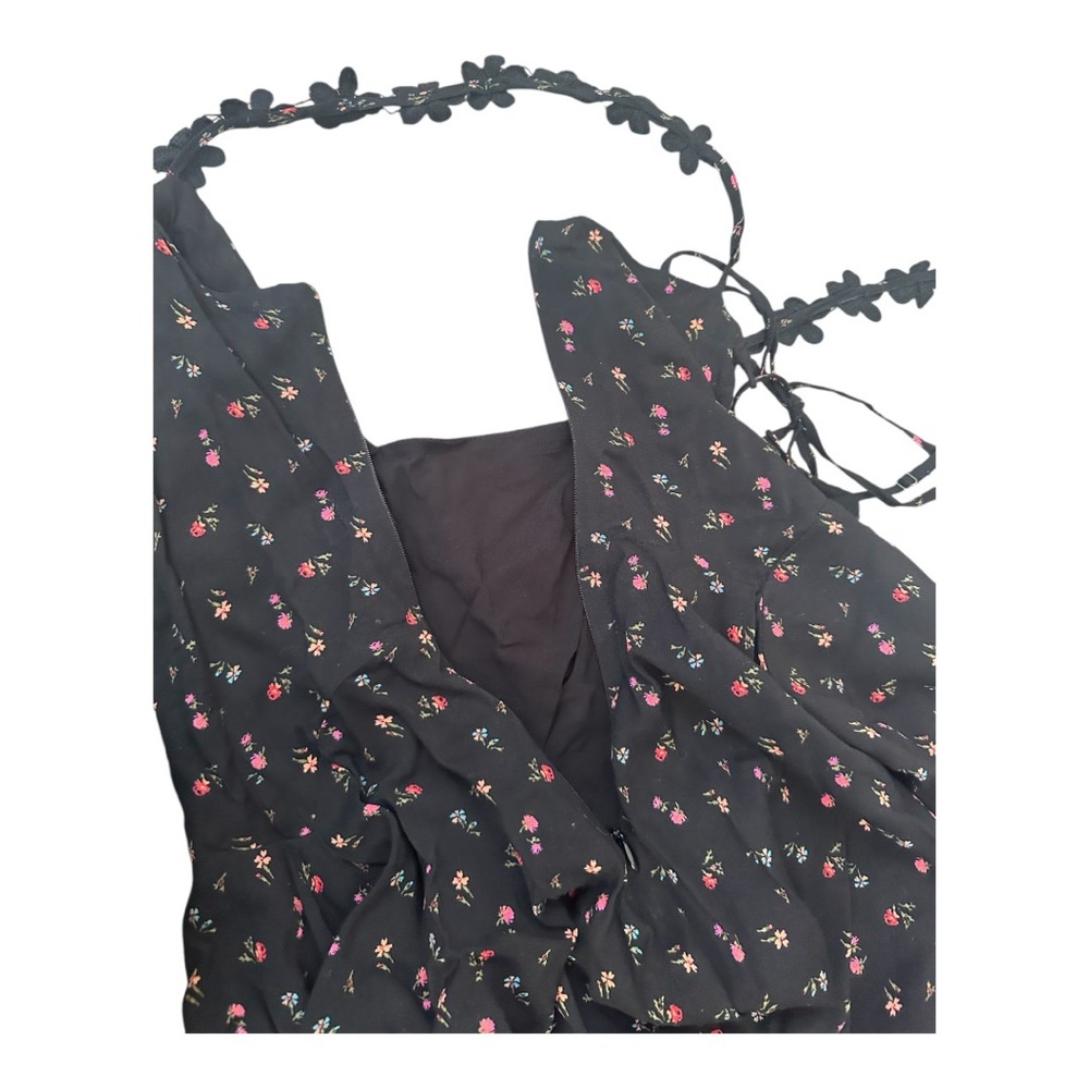 Kimchi Blue Daisy Strap Dress In Black - Picture 9 of 10